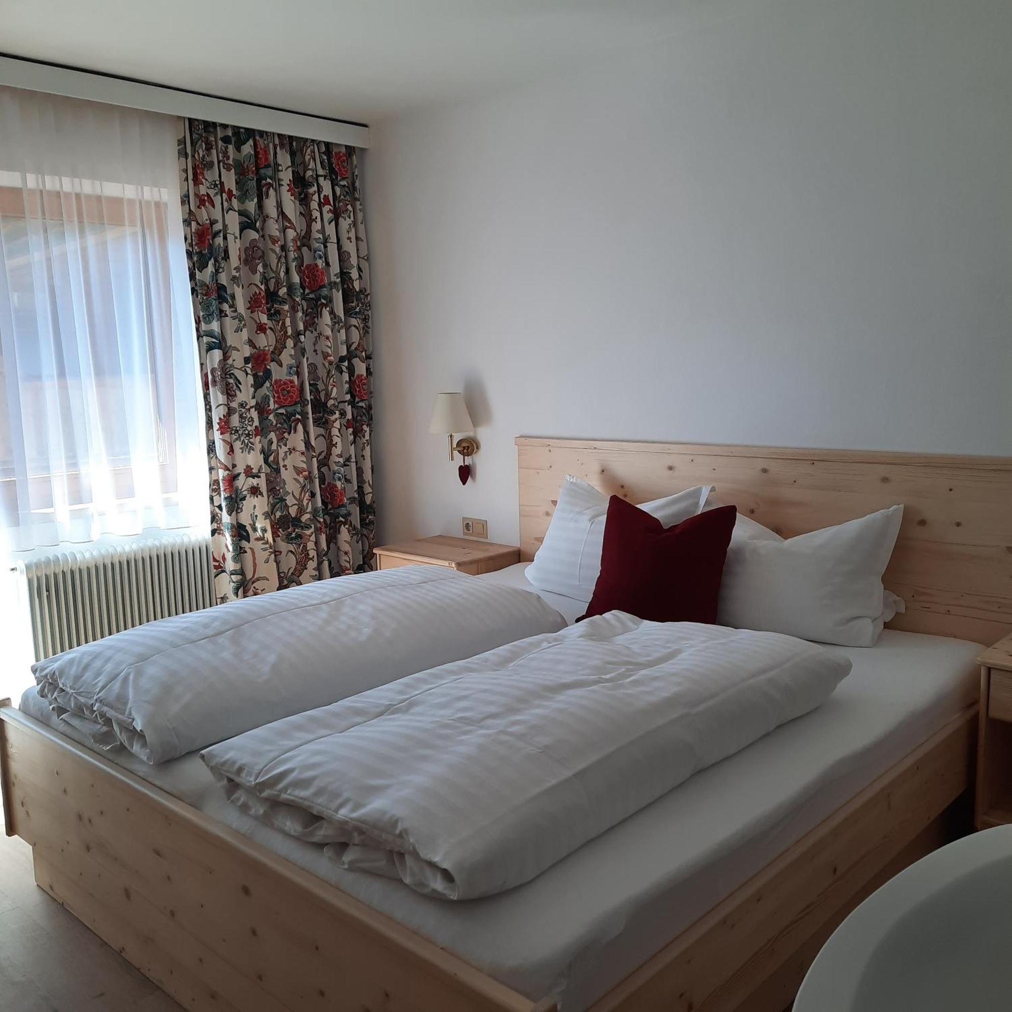 Haus Gmahblick Ferienwonungen Alpbach Exterior foto