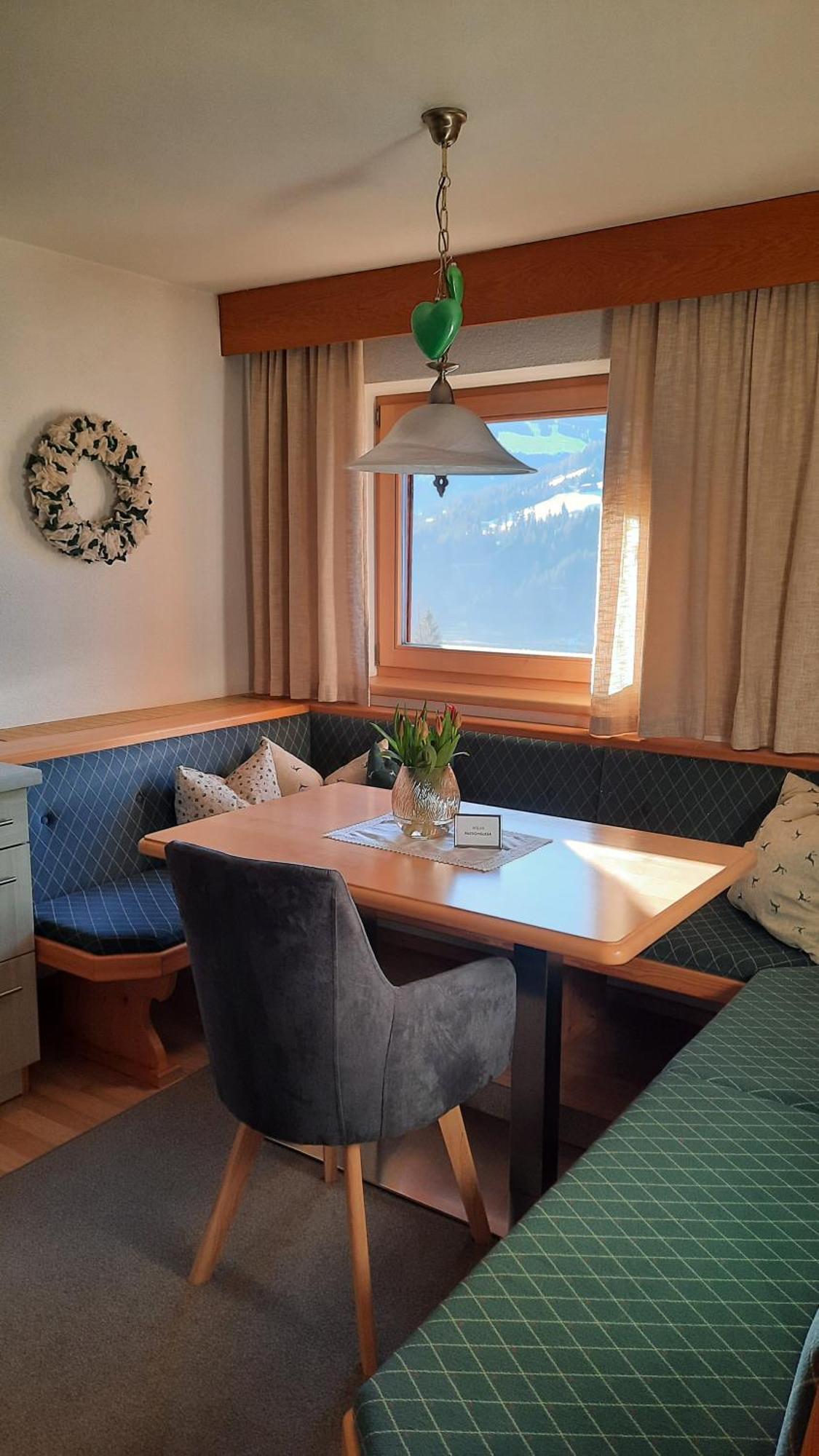 Haus Gmahblick Ferienwonungen Alpbach Exterior foto