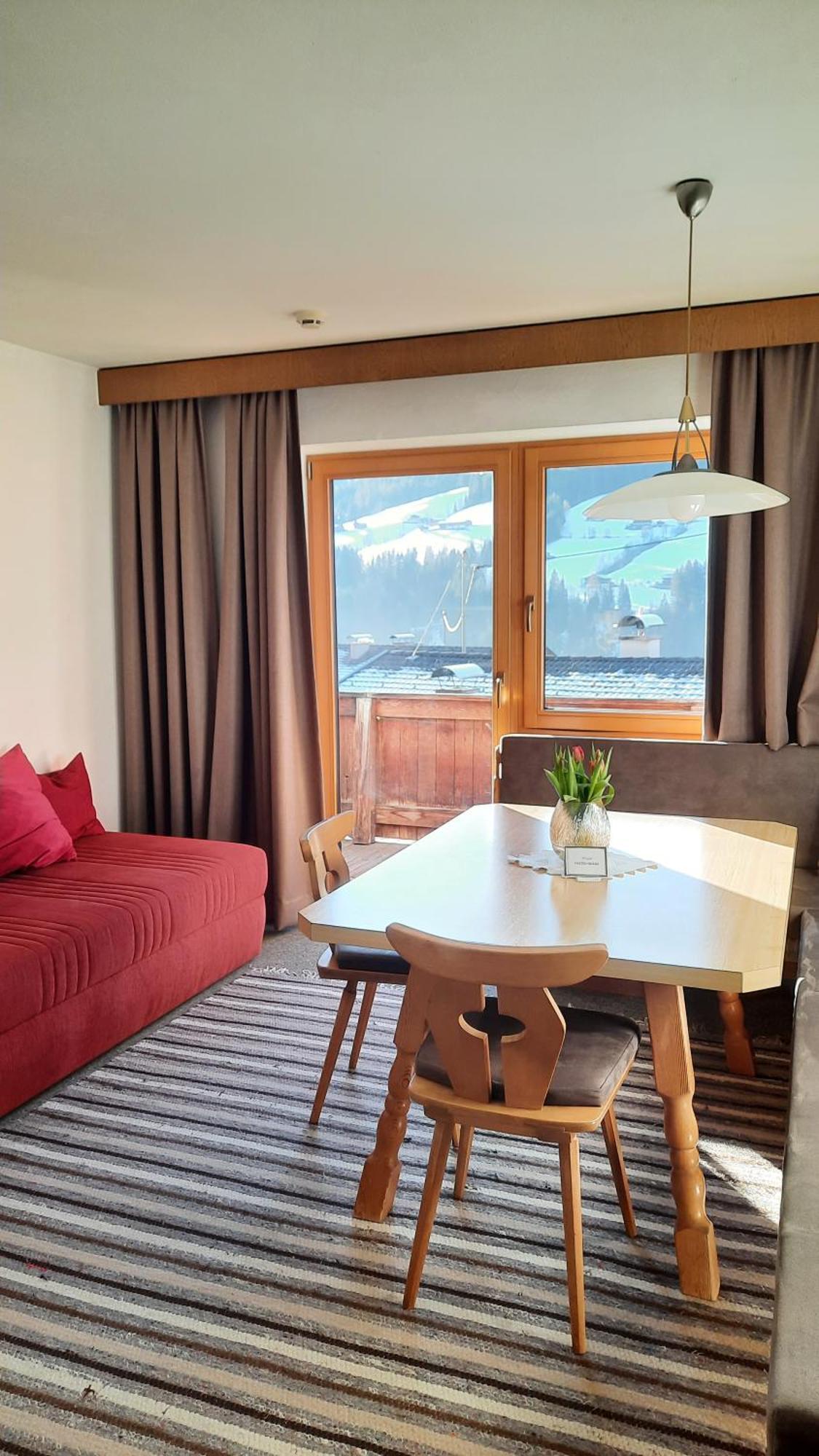 Haus Gmahblick Ferienwonungen Alpbach Exterior foto